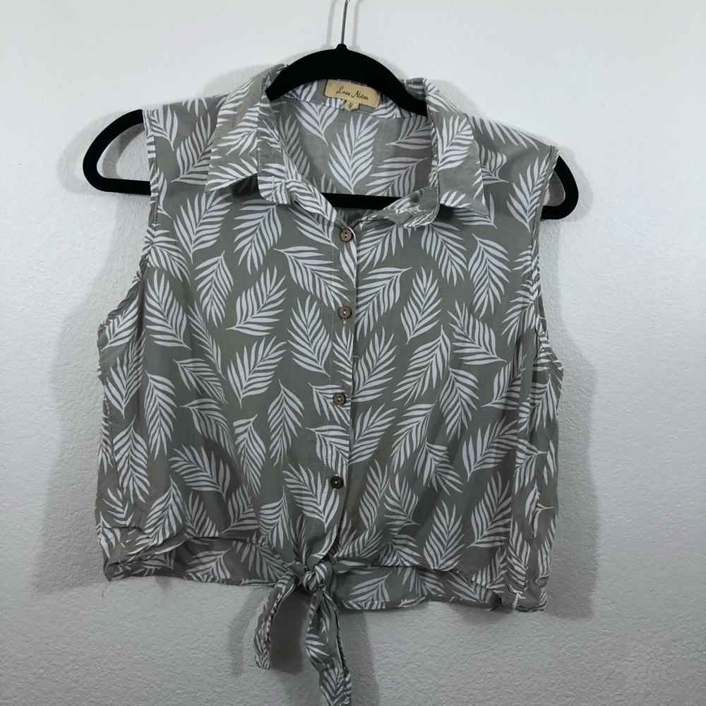Love Notes Tie Front Sleeveless Top, Sz XL